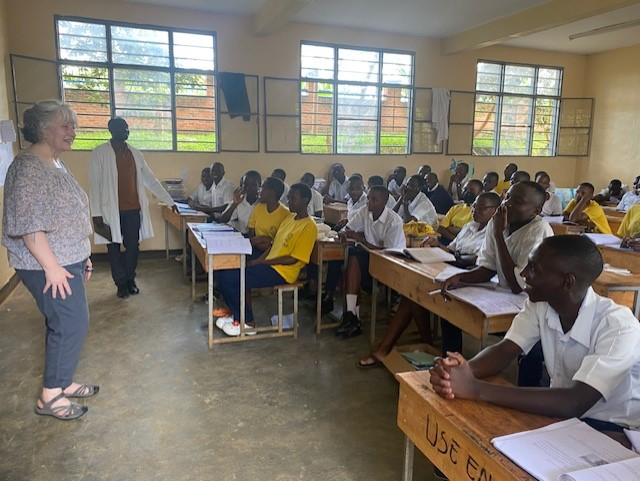 Dr. Denice Honaker's Global Classroom project, which began in the Fall of 2023,  came full circle this month when she was able to visit the teachers and students at the Teacher Training College in Rwanda.
The project was a positive learning experience for everyone involved!