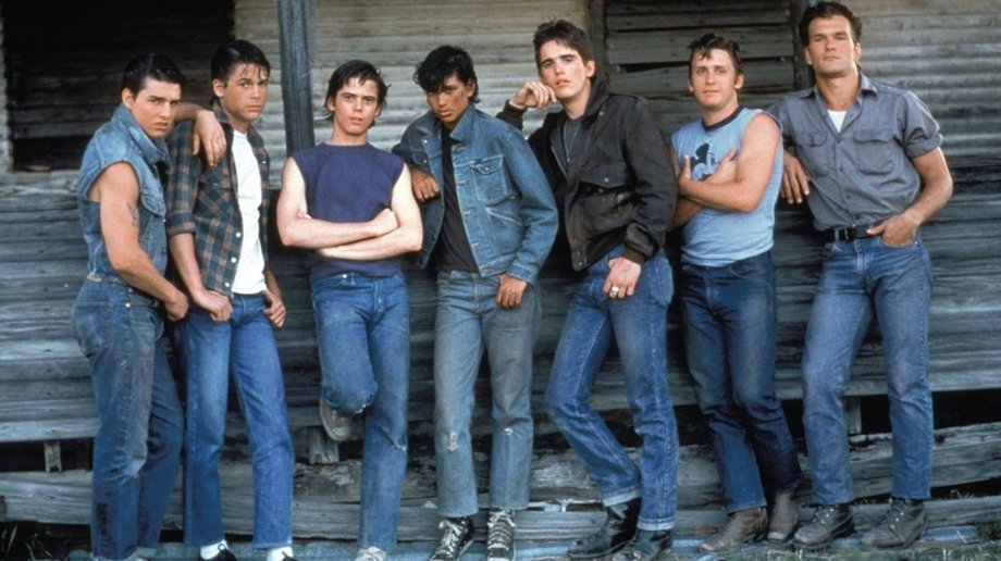'The Outsiders', directed by Francis Ford Coppola debuted in theatres today back in 1983. The film featured many future Hollywood heavyweights incl. Dillon, Swayze, Macchio, Cruise, Estevez and more! #80s #80smovies #1980s