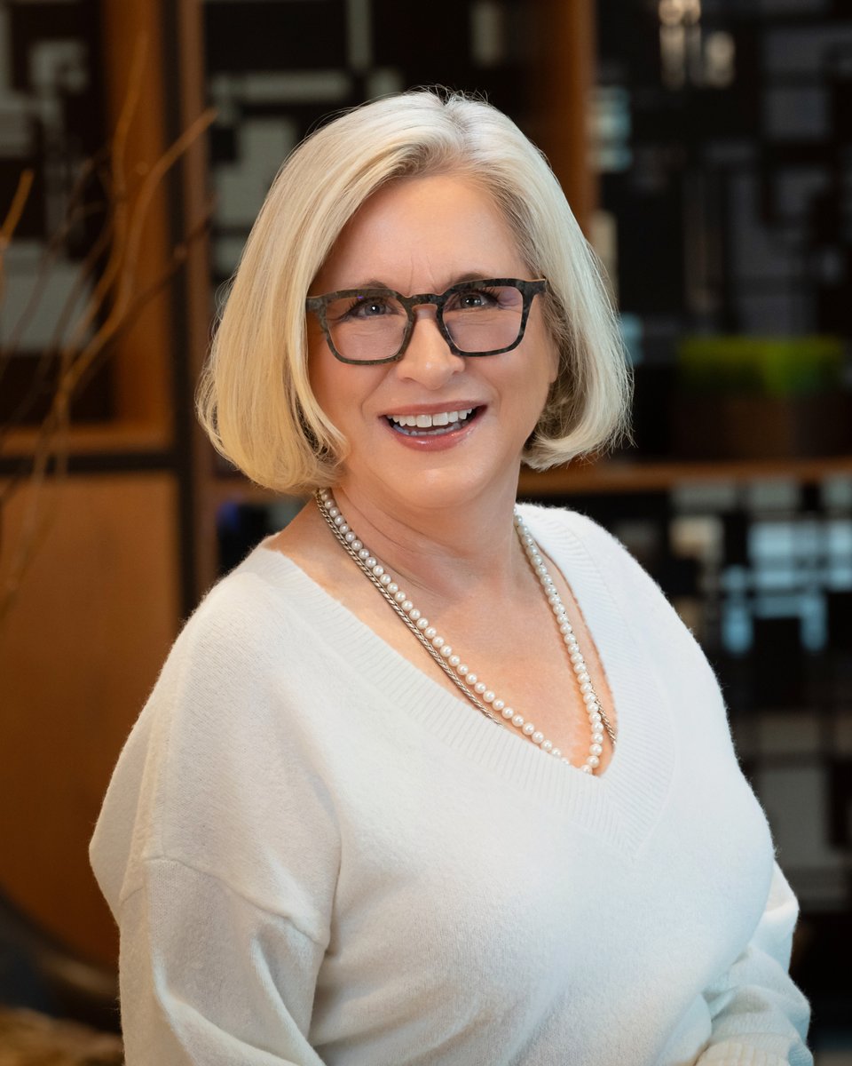 tamumetm's tweet photo. It's time for another #NewFacultyFeature! As a Certified Executive Coach, Dixie Fleming has utilized her knowledge and experience to coach teams throughout her 30-year career.
Learn more about Dixie and other faculty at https://t.co/zmpYAhGlT6. https://t.co/STfUhFfjQq