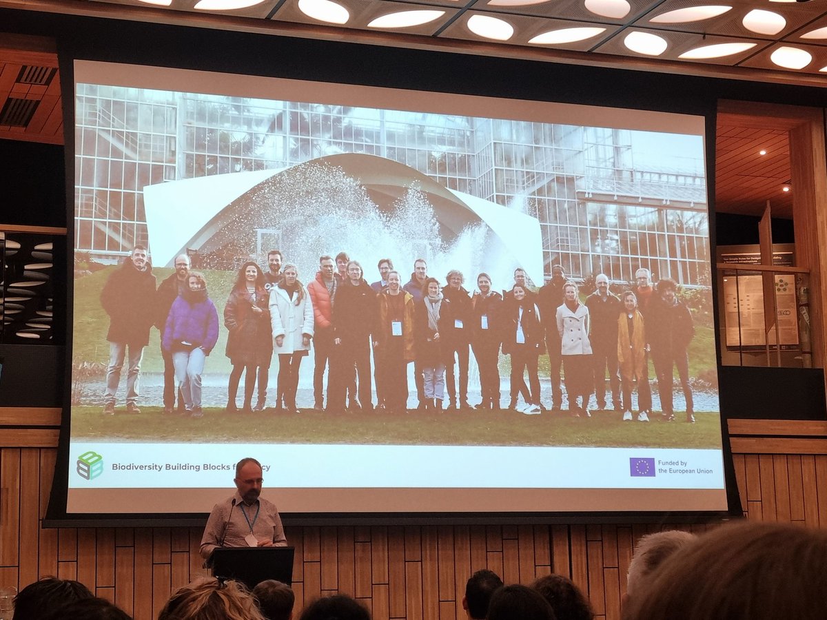Deploying diverse types of accessible #biodiversity #data efficiently together to transform #biodiversity #monitoring and empower policy-makers is what the @BCubedProject will be working towards to address the impacts of biodiversity change. Talk by @cabbageleek at #EBR2024.