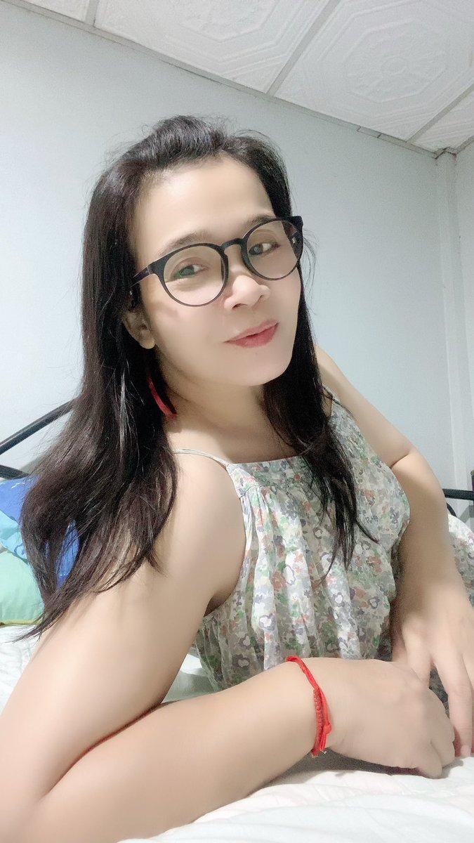 g1hD3nGTR51H2so's tweet photo. แวะมาส่ง fc ฝันดีมีความสุขนะคะ😴😴 https://t.co/wrMgynxnar