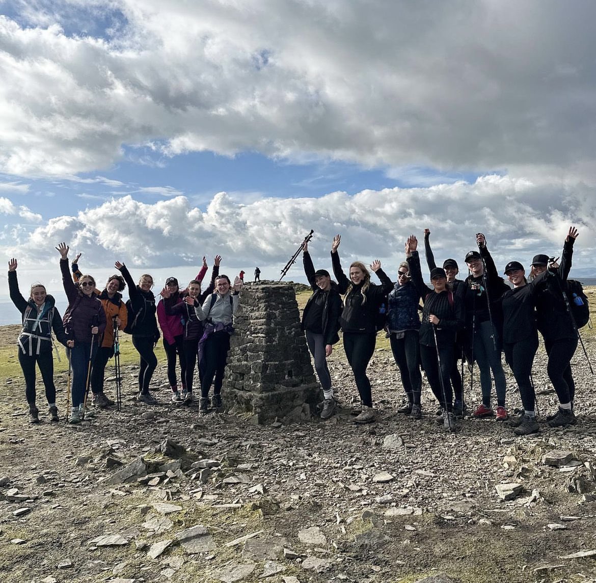 A massive well done to all the girls from @almafitnessstudio who completed the Yorkshire 3 Peaks yesterday ⛰️🏔️⛰️to raise funds to get a Defib and training for their studio 🙌🏼 They have managed to raise £1707 👌🏼 Well done girls 👊🏼💙💙