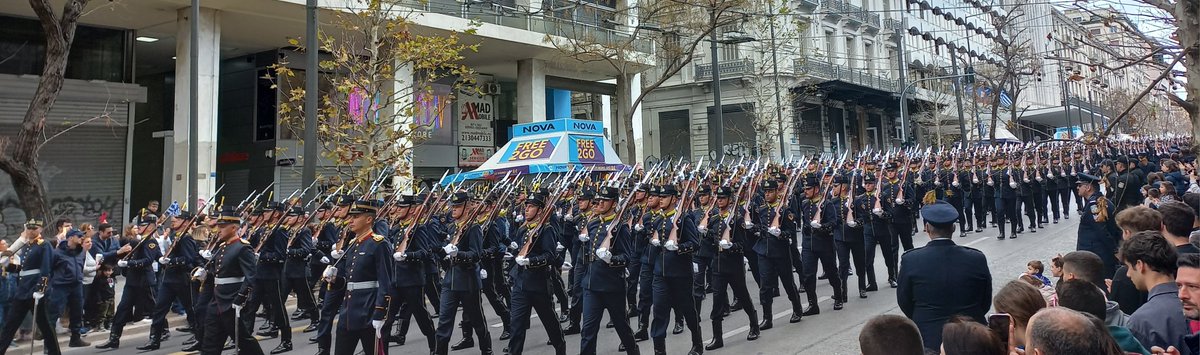 Να ζήσει η Ελλάδα!

#25ηΜαρτιου #Επανάσταση1821 #Εθνεγερσία