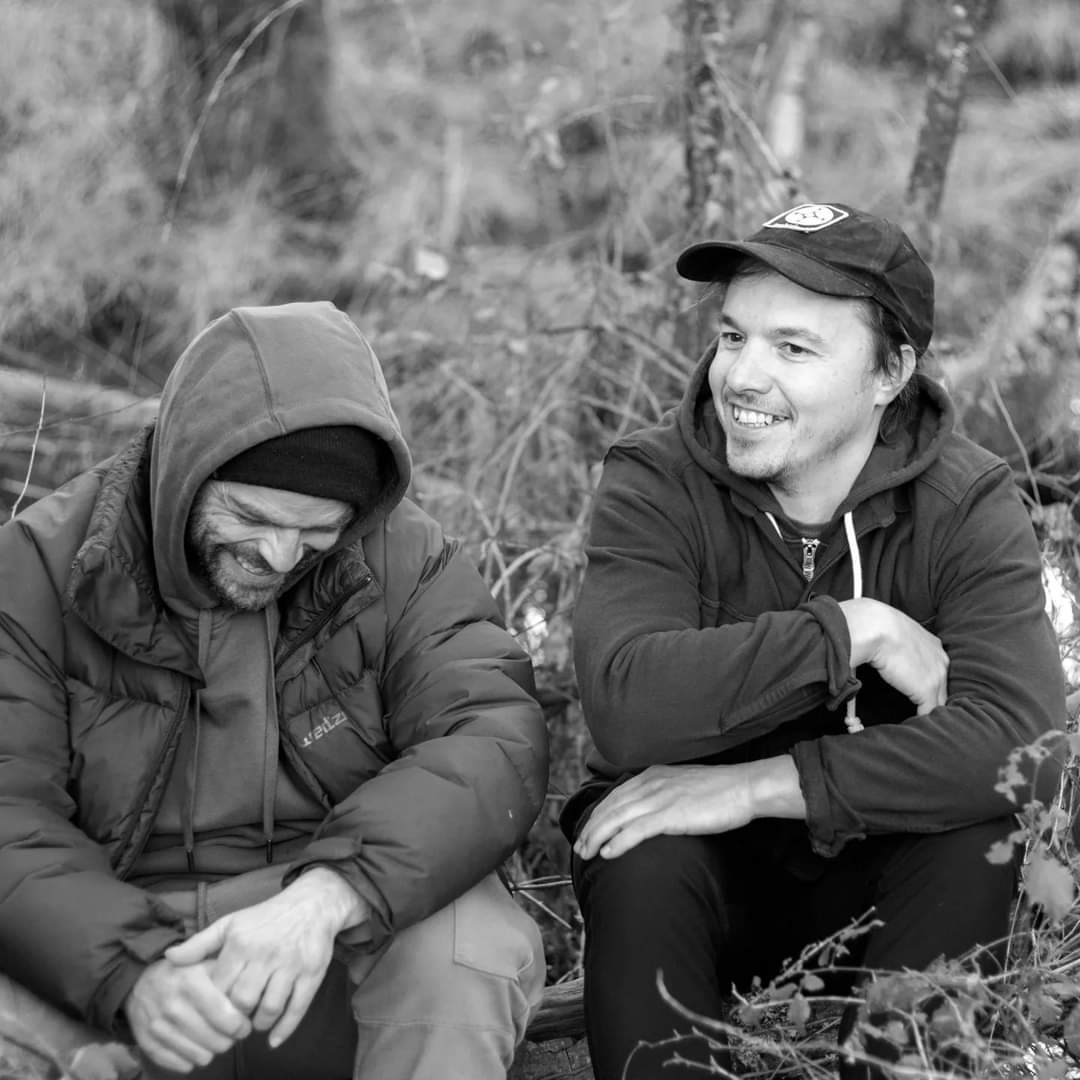 "𝗙𝗿𝗶𝗲𝗻𝗱𝘀" 2° single del nuevo LP de Mentah ya está en todas las plataformas digitales 

Grabado en La Cortina Roja (A Coruña) por Fernando Mejuto y masterizado en Estados Unidos por Justin Perkins de @mystery_room_mke (The Replacements, The Gaslight Anthem, Shania Twain…