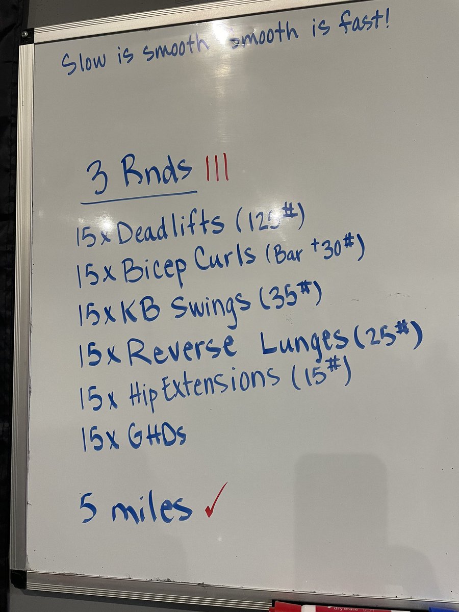 5 steady miles and 3 rounds of strength. Happy Monday, Everyone! Hope it is a great day for you! #Fitleaders 👊🏻☺️