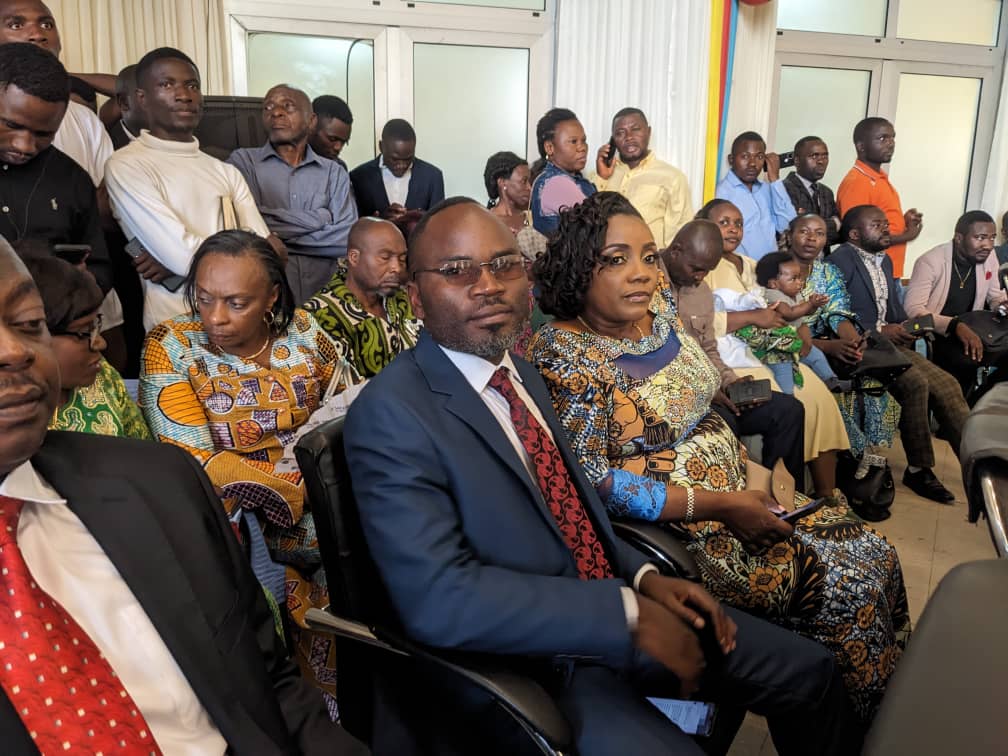 TsongoMagloire's tweet photo. #Le Ministre d'Etat en charge de l'intégration régionale, #Antipas Mbusa Nyamwisi renonce à son mandat de député provincial et laisse la place à son premier suppléant. Il s'agit du jeune visionnaire #Kambale Kiviri Joatham. Son mandat sera bientôt validé par la plénière. https://t.co/SUqOrHXE4y