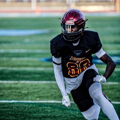 🚨Antwan Harvey, 2025 WR @AjHarvey9_ 📚: 3.1 gpa 📏: 5’9 170LBS 🎥: hudl.com/v/2M7rkh Antwan is a returning starter and shifty wide receiver who runs sharp routes and is a danger to break one at any moment. #UpHayes #RecruitHayes25