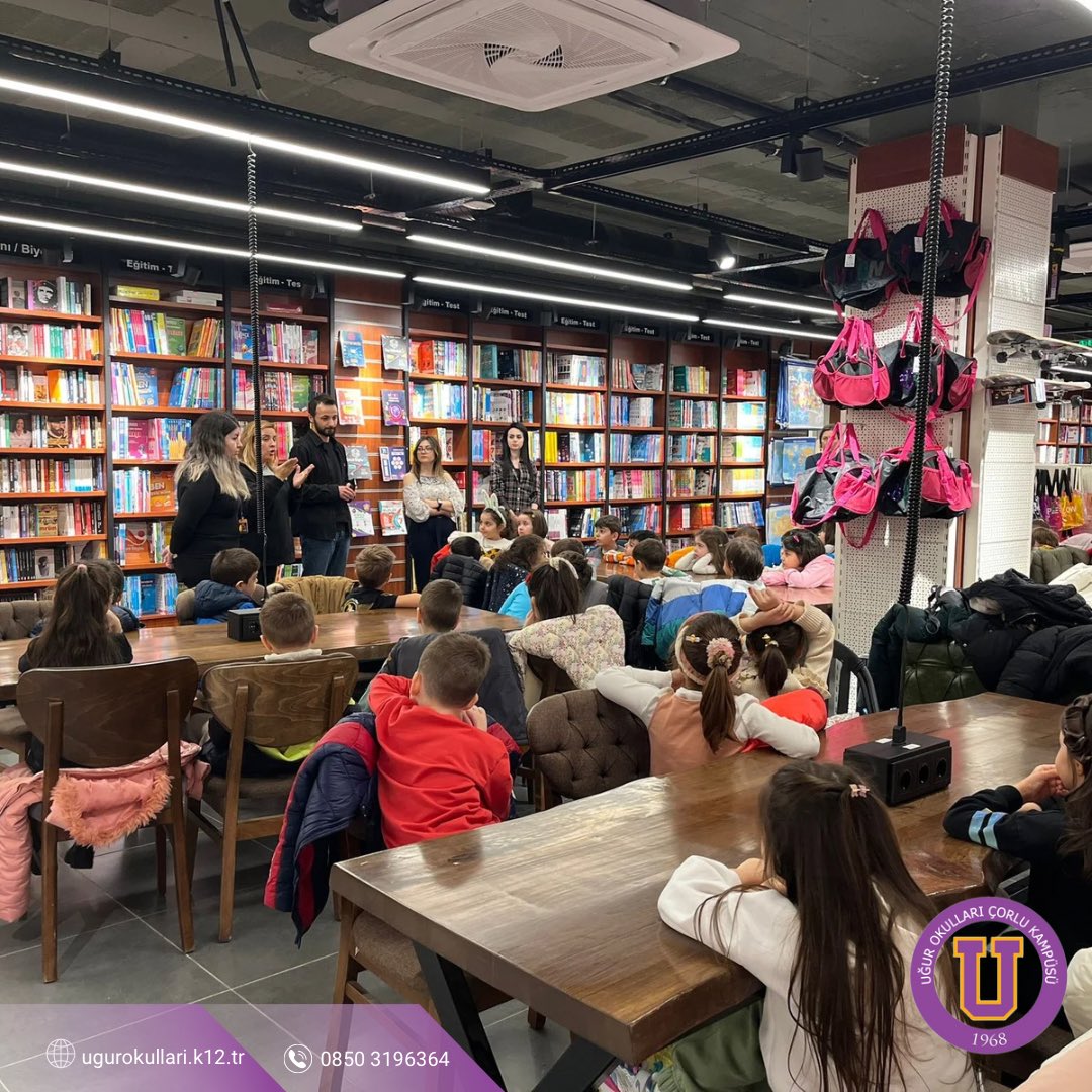 UOCorlu's tweet photo. Öğrencilerimizin kitap okuma alışkanlığı edinmelerinde, yaşamlarını kitaplar sayesinde renklendirmelerinde, dünyayı tanıyan ve anlamlandıran, okuma kültürüne sahip bireyler olmaları yolunda onlara her daim eşlik ediyoruz.💫 https://t.co/5RxmgdYdBI
