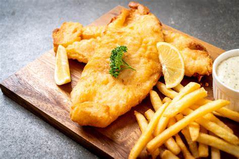 Wednesday 27th March - Change of Menu As Wednesday is our last full day in school before the Easter holidays, we will be serving our Friday choice of Fish and Chips. Come and join us 🐟 🍟