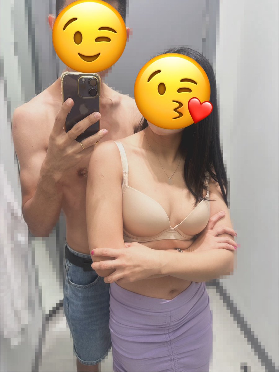 近水楼台先得月
试衣换裤来张照
看看这是啥情况
离场迎合大众圈
来张照片骗个赞
#夫妻
#单男
#情感