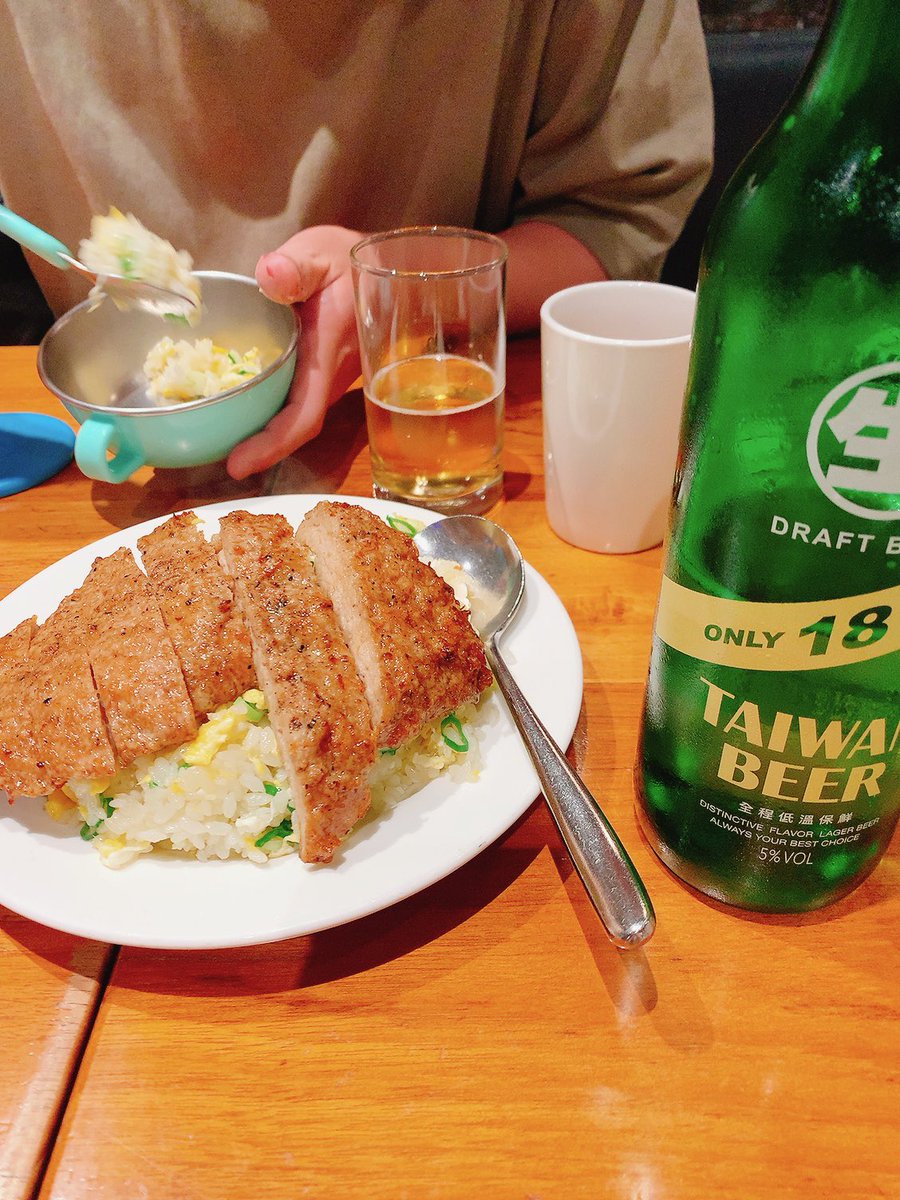 台湾楽しいし美味しいし最高☺️💓いつも友人に、ポンコツ夫かのように話しててごめん、英語も中国語も喋ってくれてまじで助かる😭🙏💓
