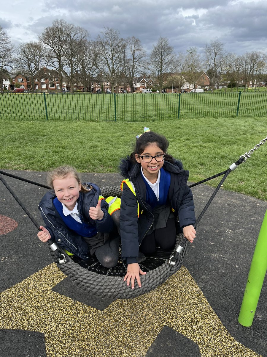 Saturn house have arrived at Prospect Park for their reward. Let’s have fun 🛝#proudtobelong