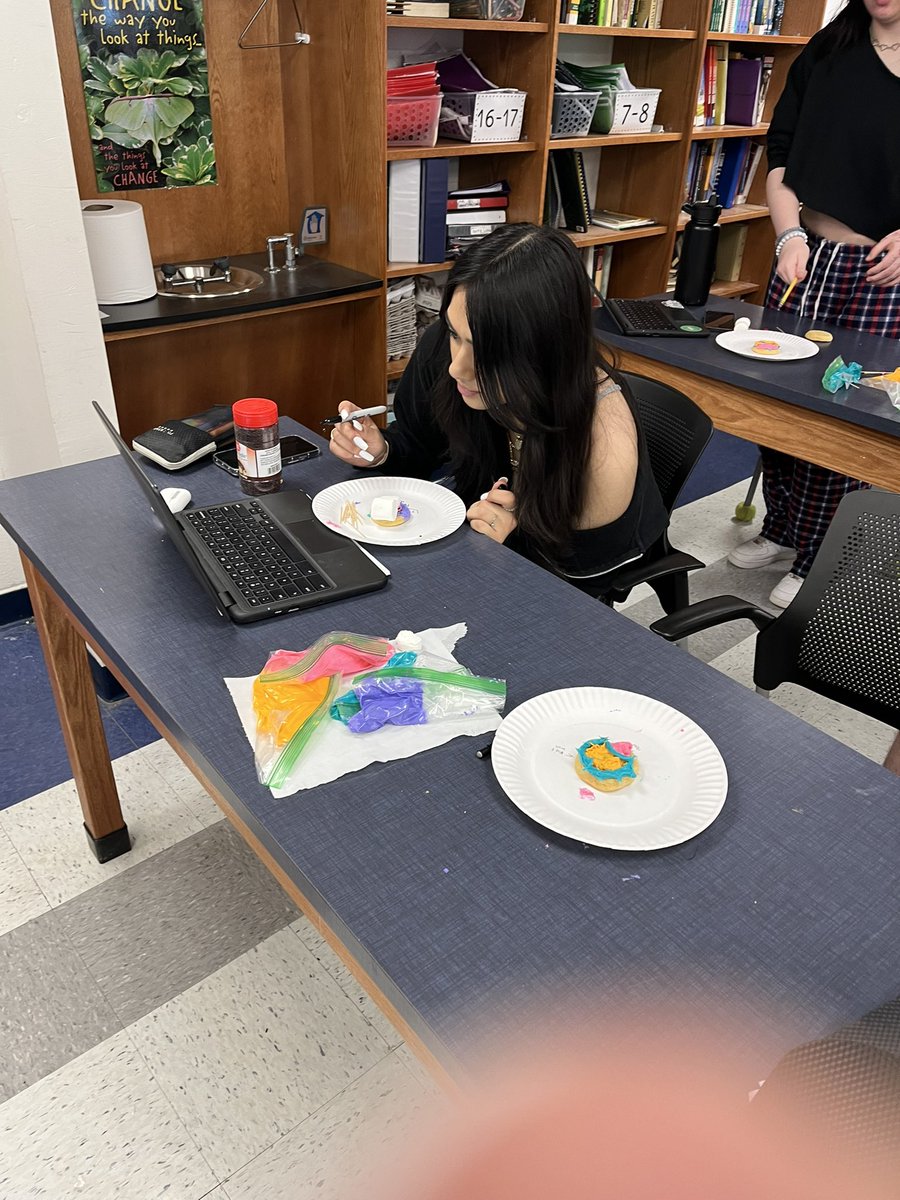 Karissa Kester tweet media