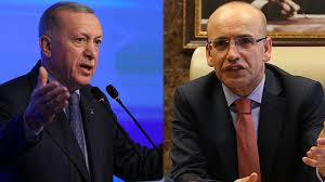 Mehmet Şimşek: “Emeklilere Bayram ikramiyesi nedir? Böyle bir şey dünyanın neresinde görülmüş”

Sayın Başkan;

Dünyanın neresinde seçildiği gün emeklilik hakkına kavuşan milletvekili görülmüş!

Dünyanın neresinde asgari ücretin 14 katı maaş alan milletvekili görülmüş?

Dünyanın