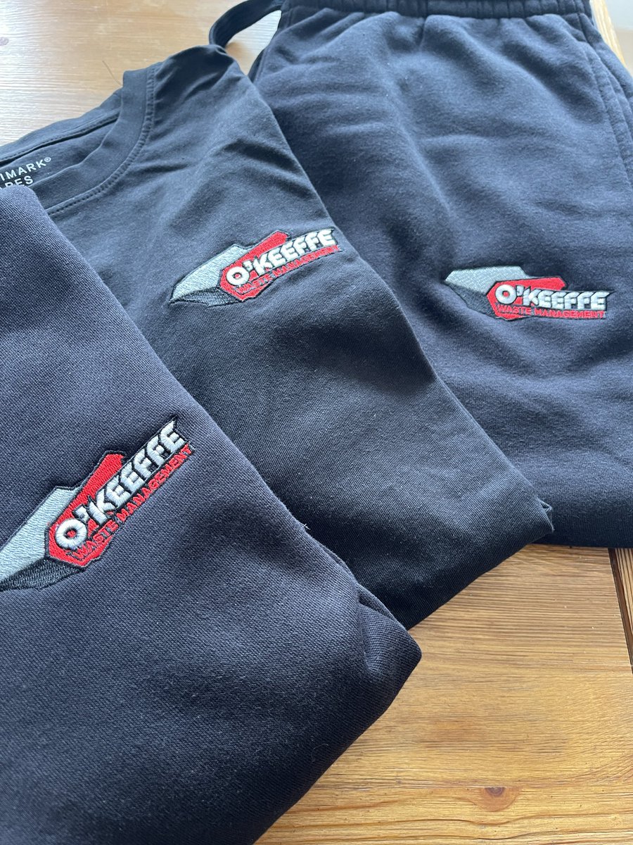 tiny_designer's tweet image. Free collection and delivery service SE London and NW Kent. Embroidery and print service for your own garments! From £10 per garment, also logo service. tinydesigner.net message for details. #embroidery #print #promotional