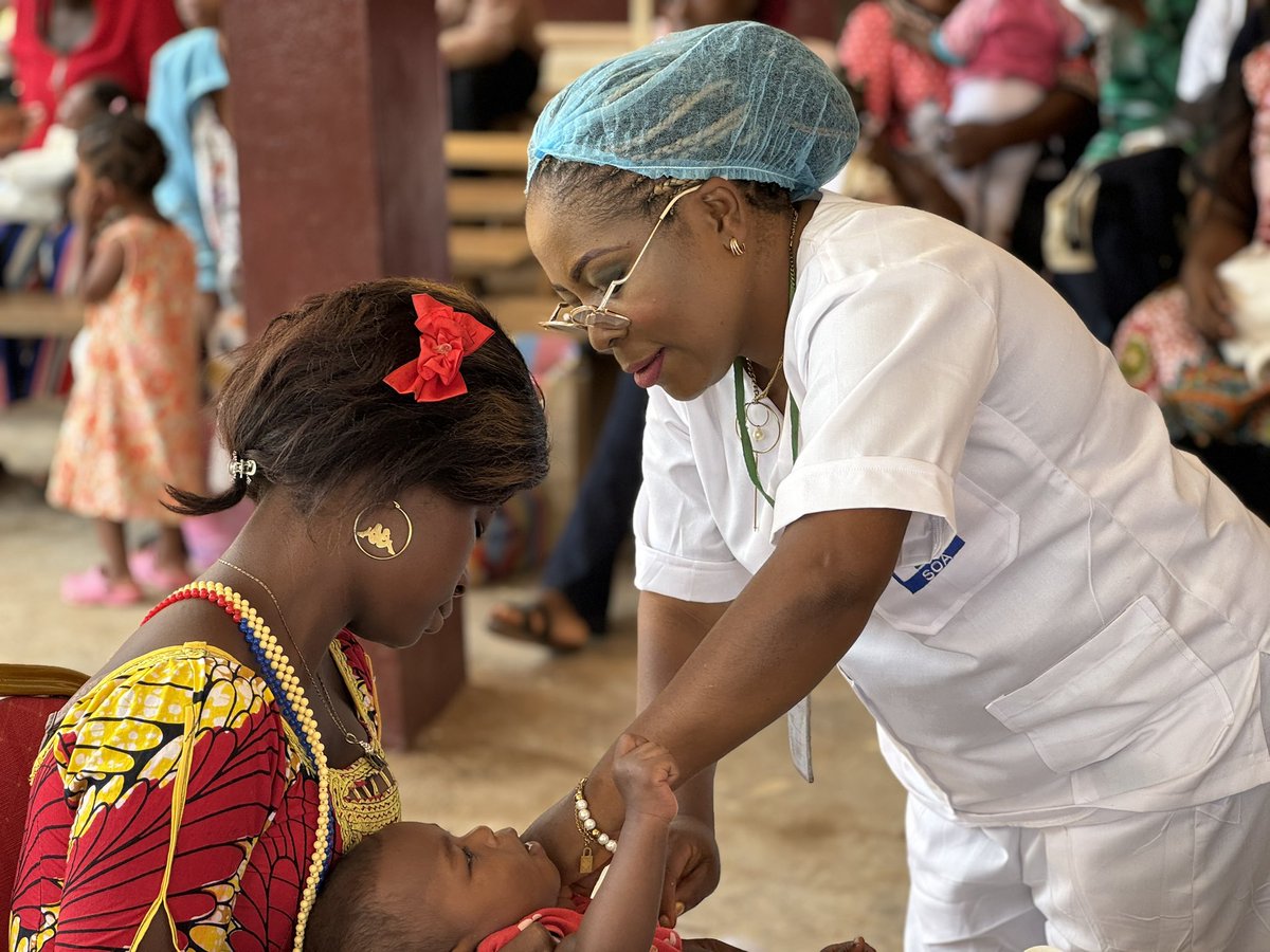 In January 2024, Cameroon introduced #MalariaVaccine into routine immunization, with early results showing positive attitudes & acceptance of the vaccines.
Read about these early results in our latest publication on @MDPIOpenAcces: bit.ly/4ap3B2c
#EndingDiseasesInAfrica