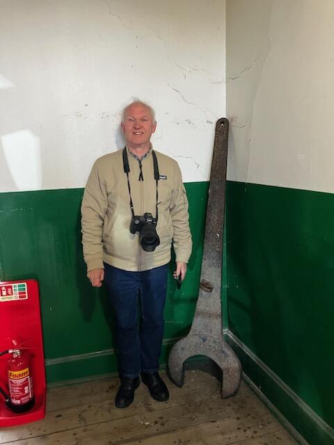 earlyengines's tweet photo. #IEEC3 post-conference tour. From @SummerleeMuseum to Devon Colliery engine house near Sauchie/Fishcross. A large Summerlee iron works spanner for the exceptionally large Cornish beam engine at @PG_Museum. (IEEC attendee for scale) https://t.co/Q26rf0MJjs