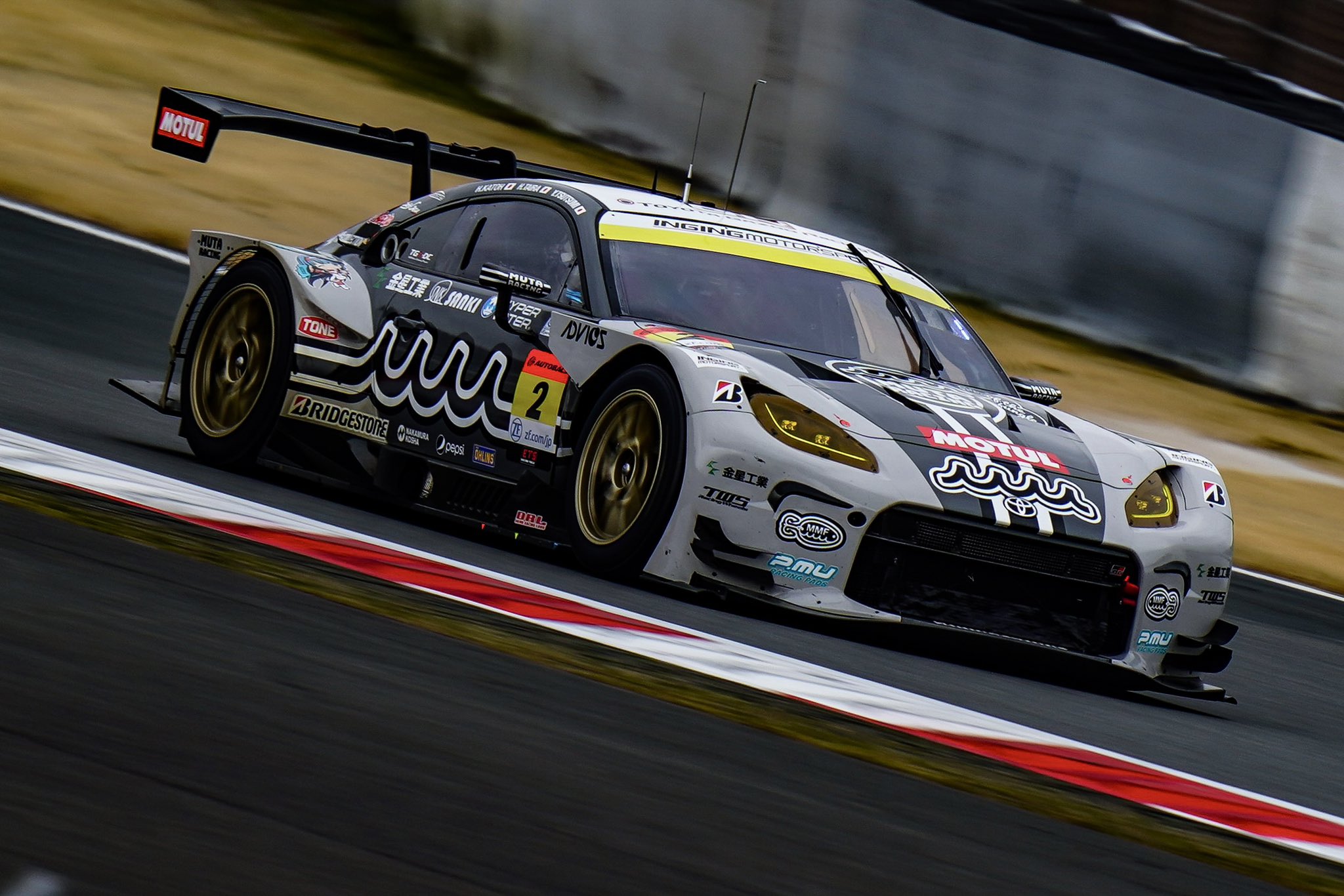 No.2 muta Racing GR86 GT | GT300 チーム&ドライバー 2024
