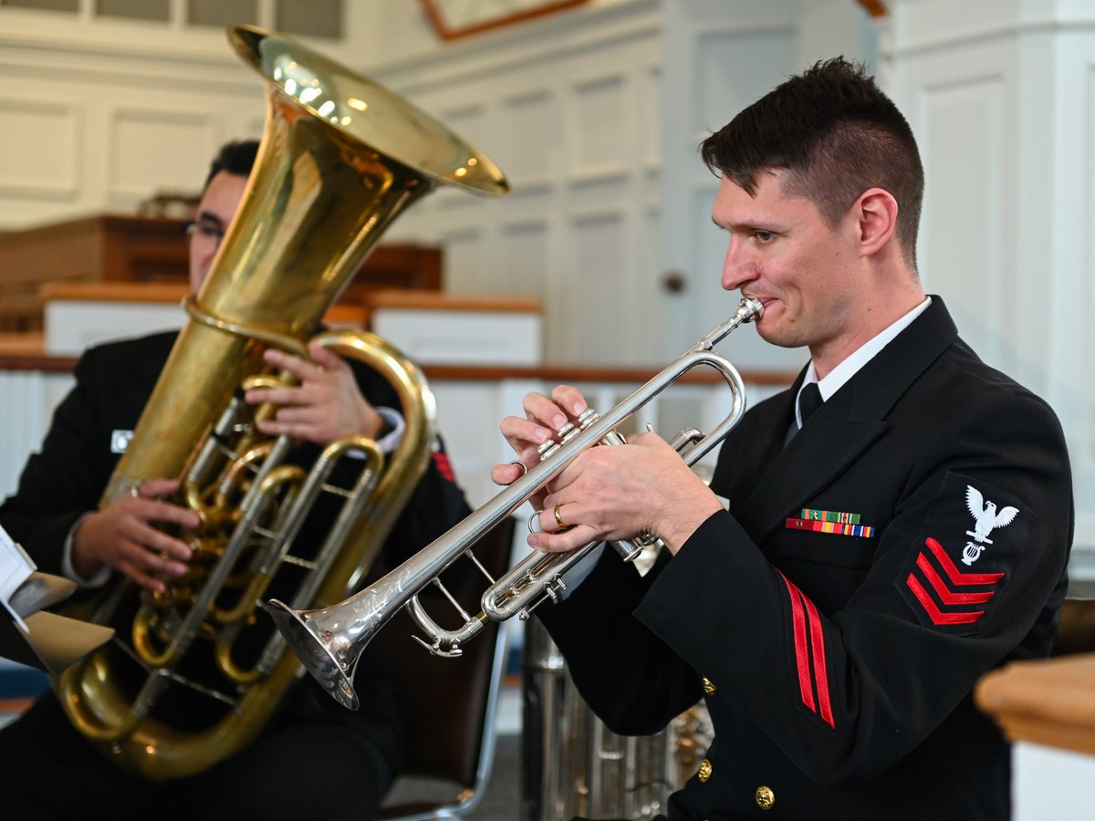 This past Saturday, members of the United States Navy Band performed in a chamber recital concert at the Walker Chapel United Methodist Church in Arlington, VA. Thank you for attending! #chambermusic #usnavy #usn #musicconnects #arlingtonva #washingtondc #brass #woodwinds