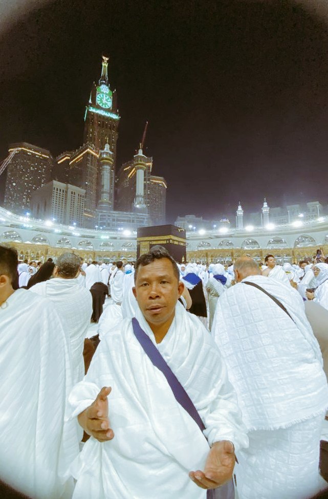 Semoga Allah SWT kabulkan do'a kaum muslimin utk menunaikan ibadah di Baitullah