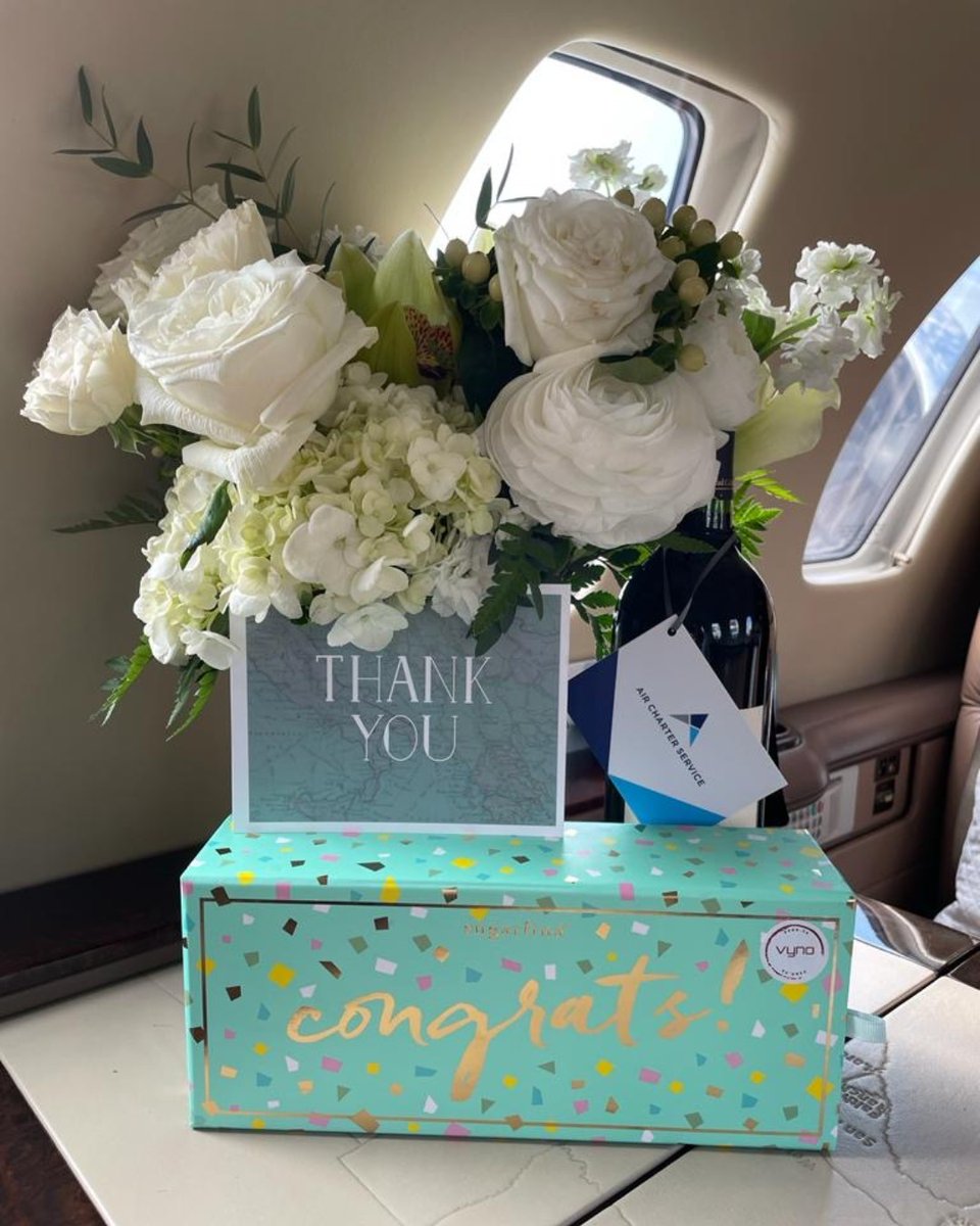 Stephanie from #ACSYYZ ensured that congratulatory gifts were waiting on board this Citation Encore for an award-winning client! With family members across Canada also attending the gala, the aircraft completed a series of hops before flying to the event - bit.ly/3EWpoRV