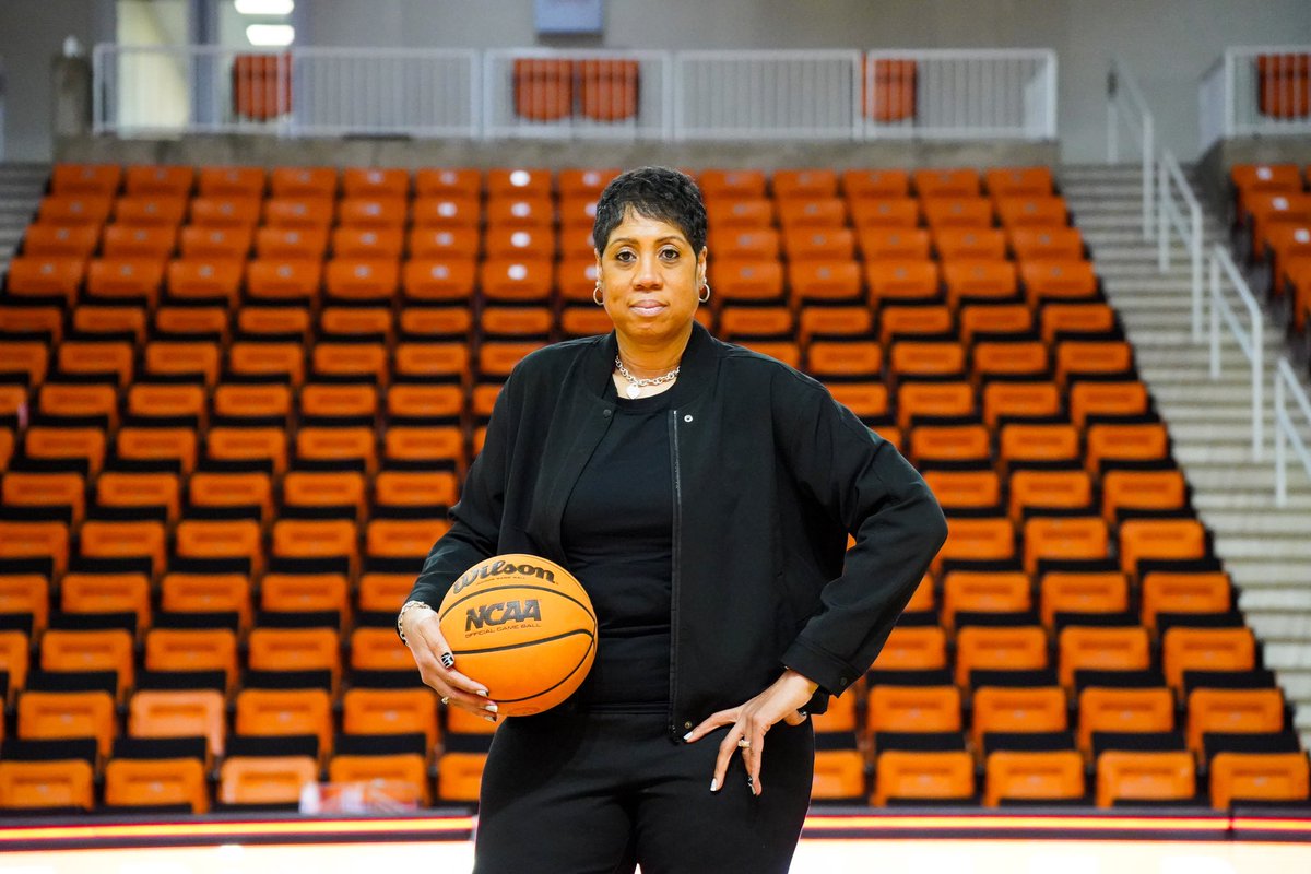 Mercer_WBB tweet picture