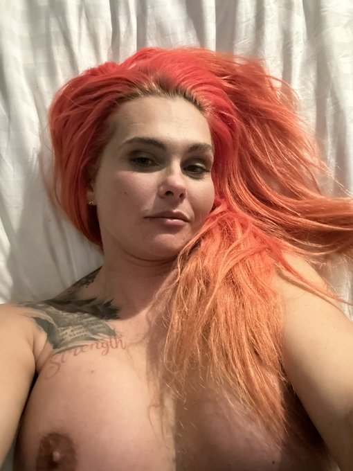 dont forget my live GG show at 9.30pm. Might even have a guy to use for it too.  Come join us and tell