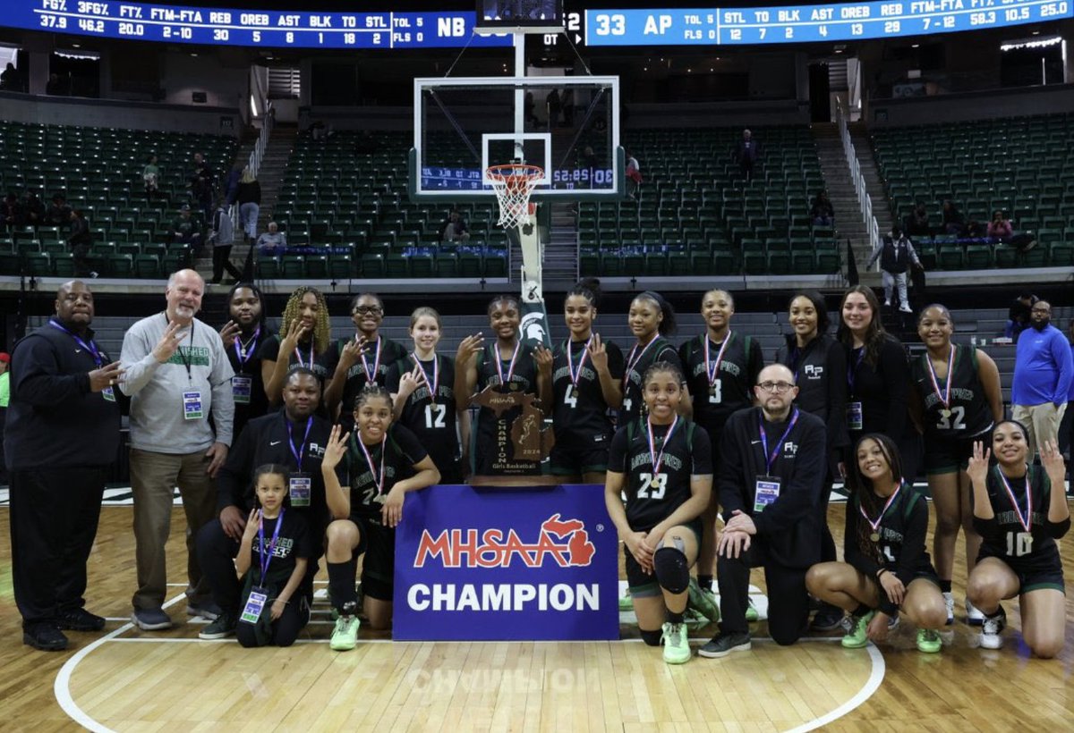#ChartersLead in girls basketball this weekend!! Both @DetroitEdisonGB & @APGators teams have secured 2024 @MHSAA State Championship Titles! 🥳  @AbrahamAiyash @stephanielily @JimmieWilsonJr1 @JeffMIrwin #CharterWins