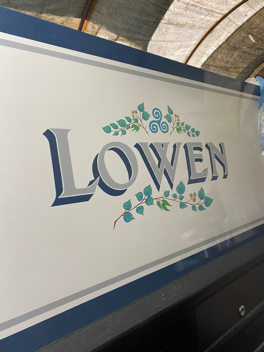 Paintwork being finished off and sign writing being added. #lowen #narrowboat #respray #boatpainting #signwriting #boatbuilder