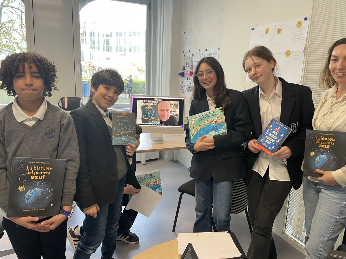 Thank you @AndriMagnason for being so generous with your time and for speaking to our young readers at @BogaertsSchool who have thoroughly enjoyed reading your book ''The Story of the Blue Planet' in French and Spanish. You have definitely become a highlight for them.