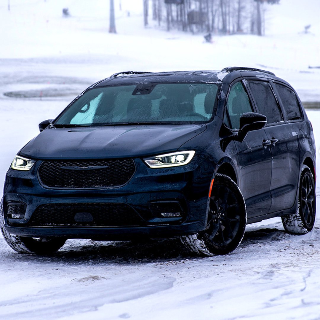 Theres snow place like home #kansascity

#gladstonedodge #powerwagon #ramrebel #djcr #kansascitymo #kcmo #dealerships #cardealers #motors #visitkc #kclocal #bestofkc