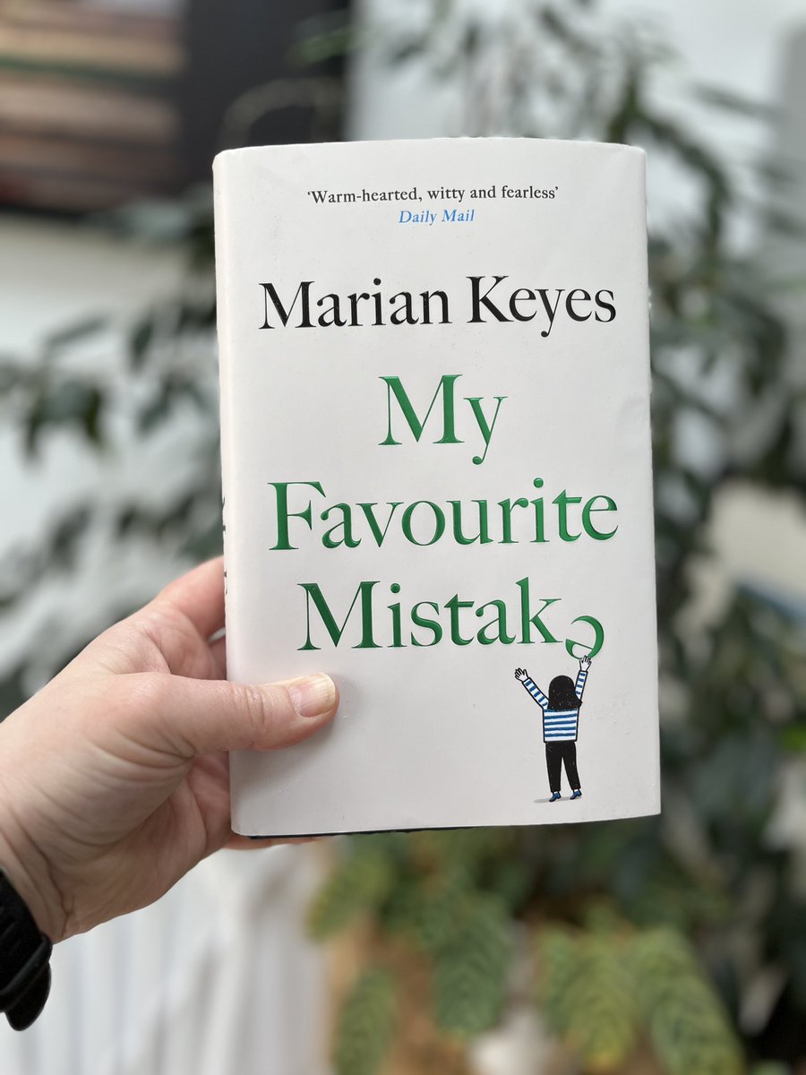 Exciting bookmail part 2:

And possibly my favourite cover this year, simple yet so effective! 

Thanks @MichaelJBooks for my stunning copy of #MyFavouriteMistake by @MarianKeyes which is out on 11th April 💚