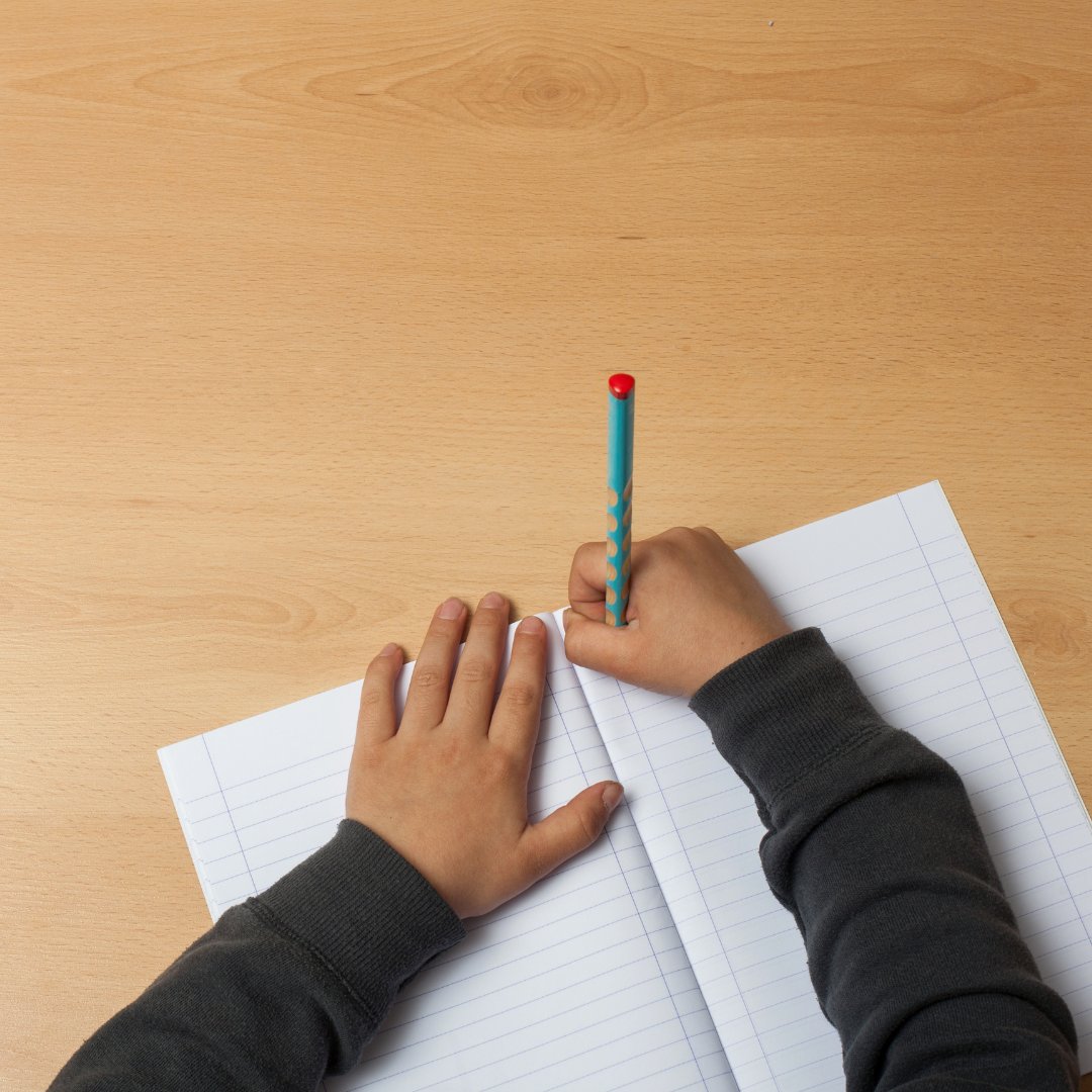 MCPS's tweet image. ‼️ Reminder‼️

Monday, April 22 is an asynchronous learning day.

Asynchronous learning describes educational activities and assignments that engage students in learning without live instruction or use of technology. 

Learn more here: bit.ly/49vkUi5