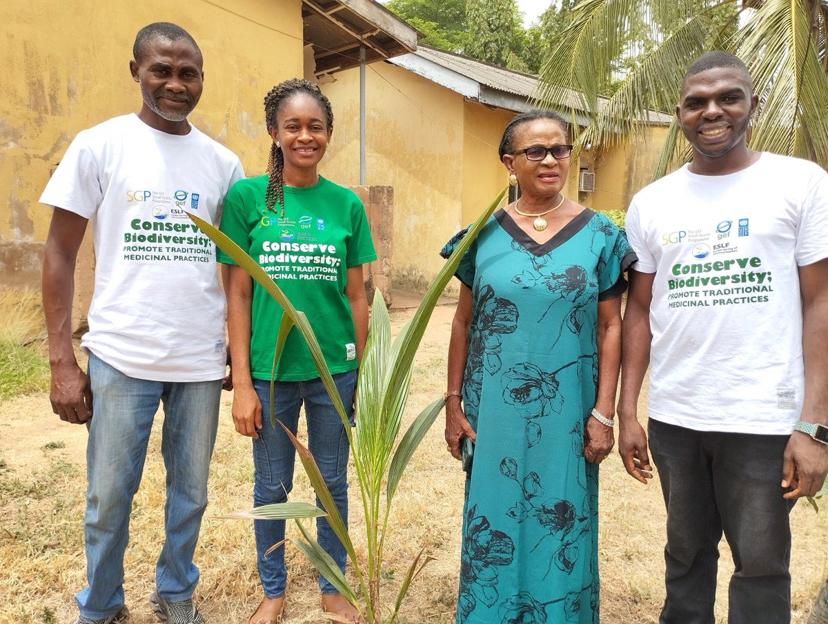 To mark #InternationalDayofForests 2024, ESLF as part of BENGONET's E-WASH Thematic Group, joined the Climate Justice Club & ECCAI on advocacy visit to Benue State Ministry of Water Resources, Environment & Climate Change donning the shirt of its GEF-SGP project for visibility.