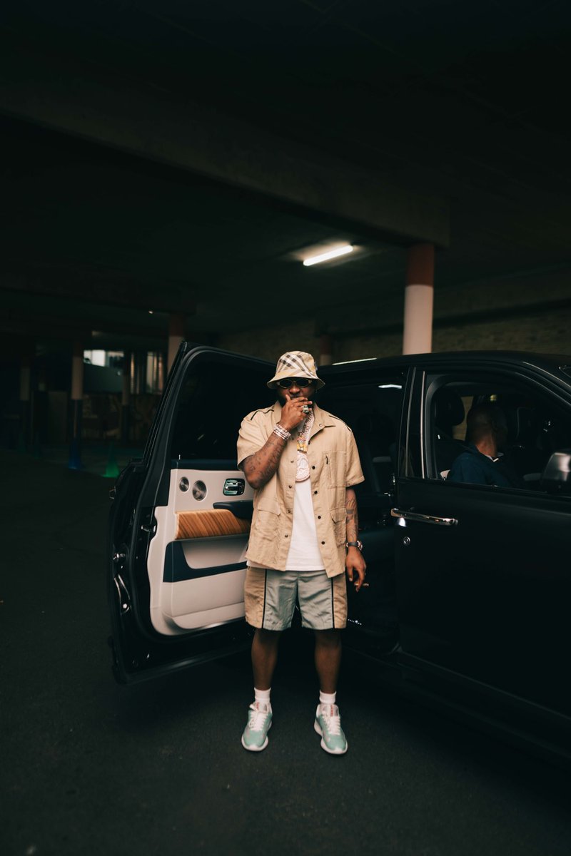 davido's tweet image. WAKADUBE