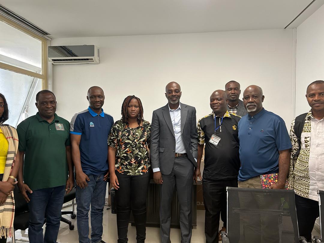 #TAATinIvoryCoast met with CNRA (NARS) to discuss partnerships and visited key cassava processing centres supported by the @IITA_CGIAR @Adebayo Abass and his team of experts.