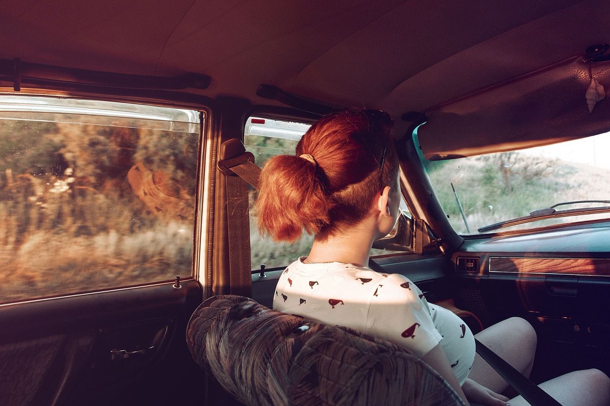 🚐 Attention all campervan lovers! 🌲
Before you hit the open road for your next adventure, make sure you know the rules of the road! 🛣️

Check out our blog here👉: ecs.page.link/QE1UN

See our selection of California's➡️: ecs.page.link/xSeD4