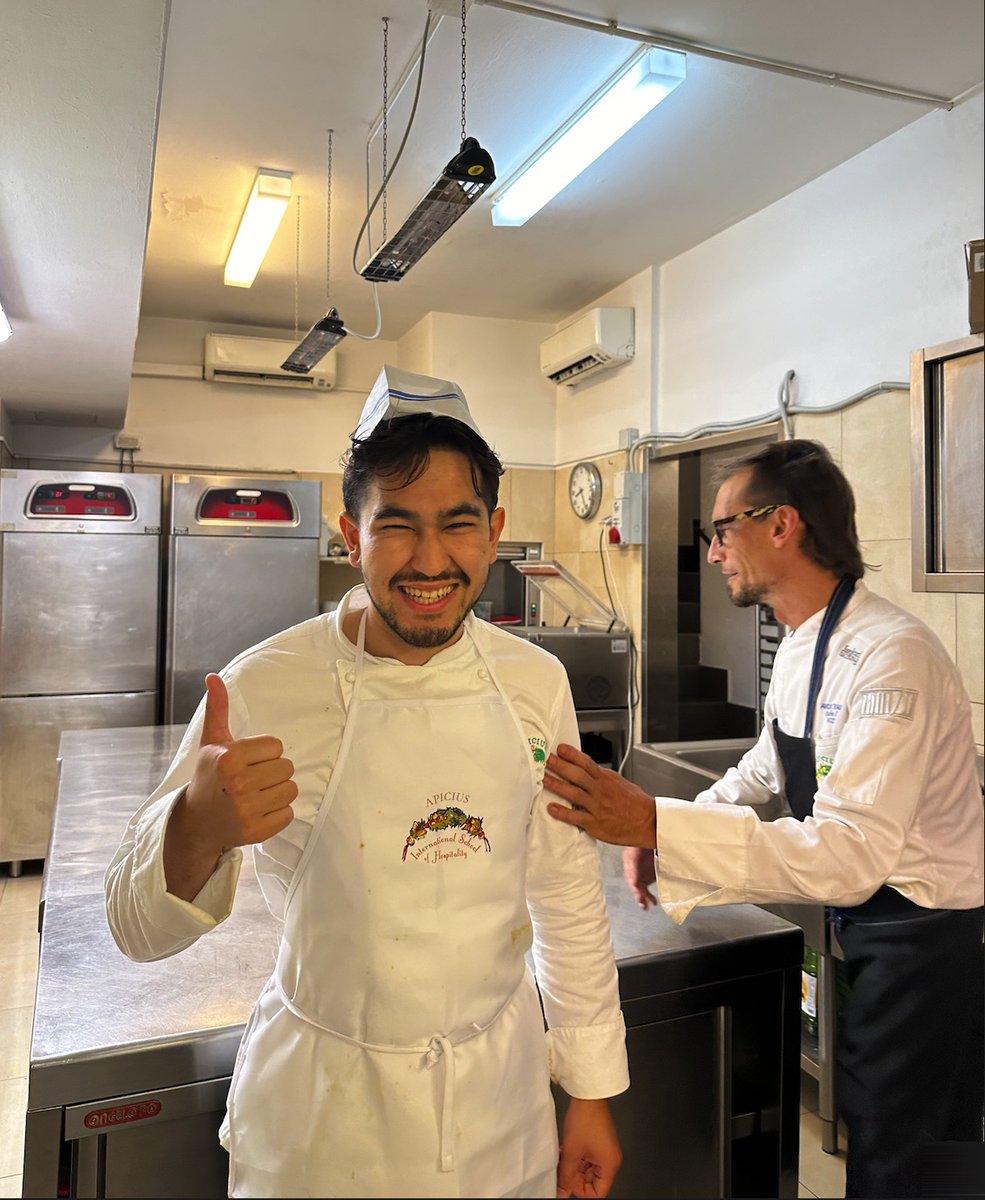 Shon S. was feeling burnout from the fast pace and workload of school in the U.S., so he took his studies abroad to Florence, Italy. Read about his experience connecting with the culture and the slower way of life in his blog post!

international.missouri.edu/studyabroad/20…