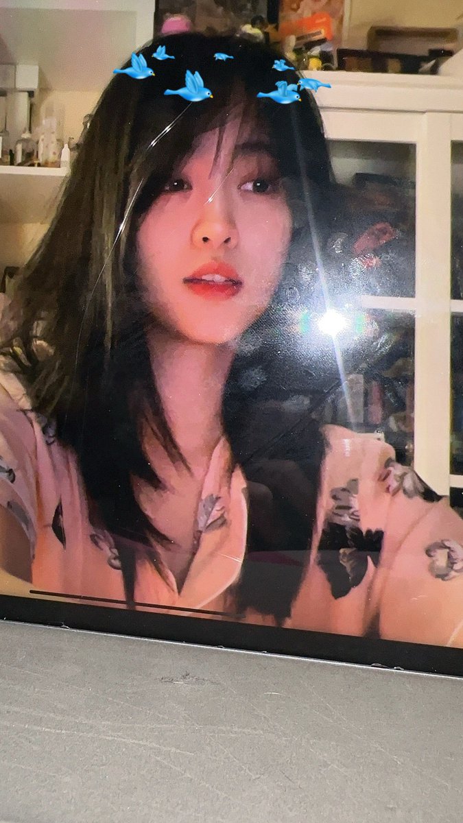 AdelRevaaa's tweet photo. 👄 https://t.co/PNYwJgsTMi