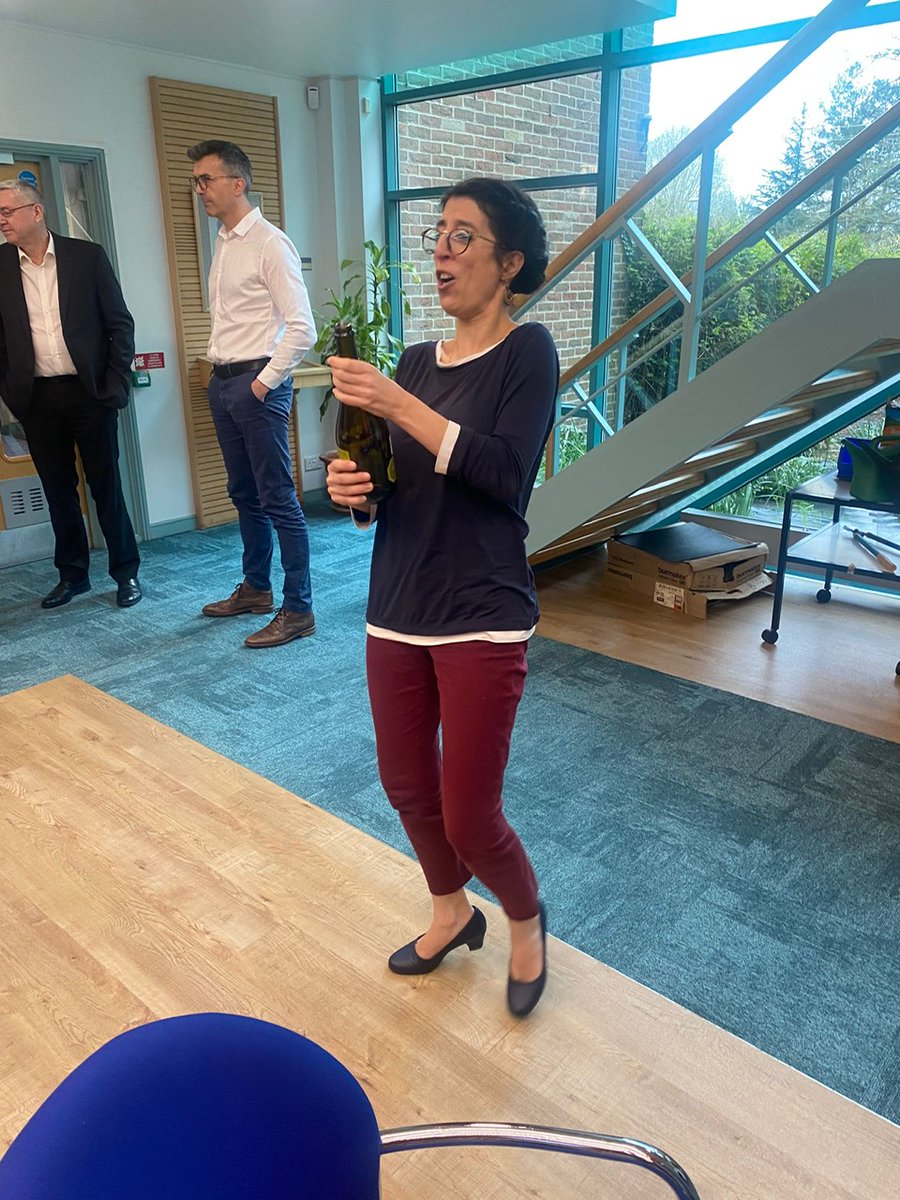 PDandHDLab's tweet image. Congratulations to the newest Dr in the house! Well deserved celebrations after many years' great work on the gut-brain axis in Parkinson's @Marta__Camacho