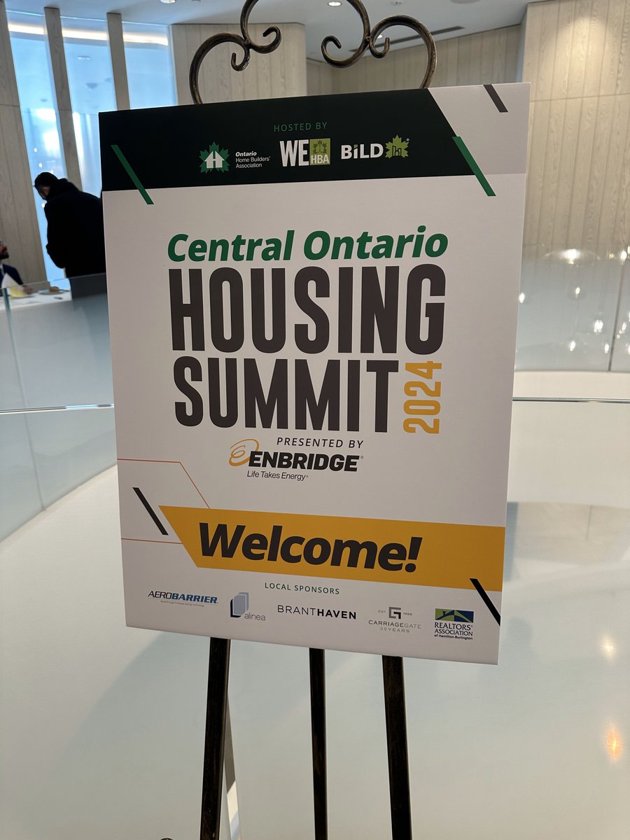 @WECAR is at the @WestEndHBA Central ON Housing Summit.  Sold out! Great event with @RAHBNews
sponsoring. Big focus of discussion on housing solutions. Good to hear from Minister @RobFlackEML
on upcoming plans for new legislation on housing post #ONBudget. #onpoli