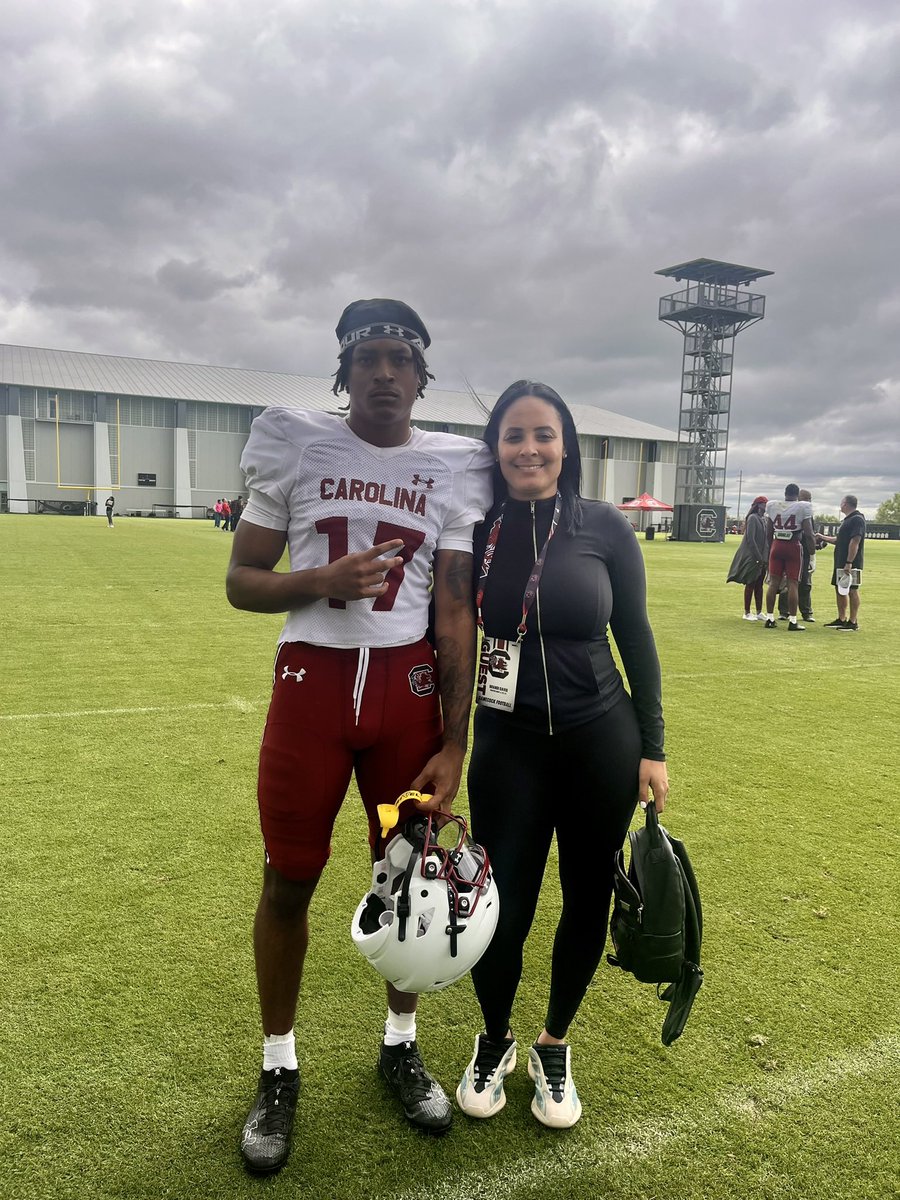 Attended my son's first week of spring practice and it's evident he's adjusting well. Grateful for all of God's blessings! @bigsgbron @GamecockFB