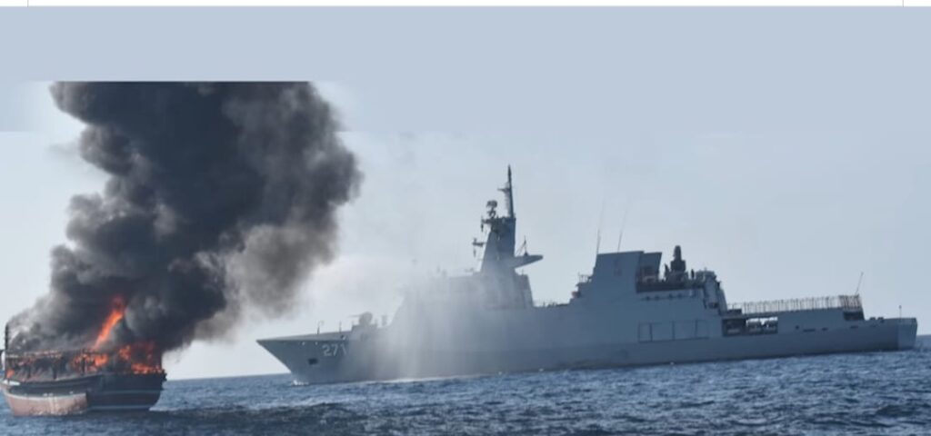 I appreciate @PakistanNavy for responding conscientiously to distress call of assistance from Iranian fishing boat caught in fire in international waters. Iran & Pakistan have close coop & mutual support in rescue & humanitarian assistance at intl. waters & stand by each other.