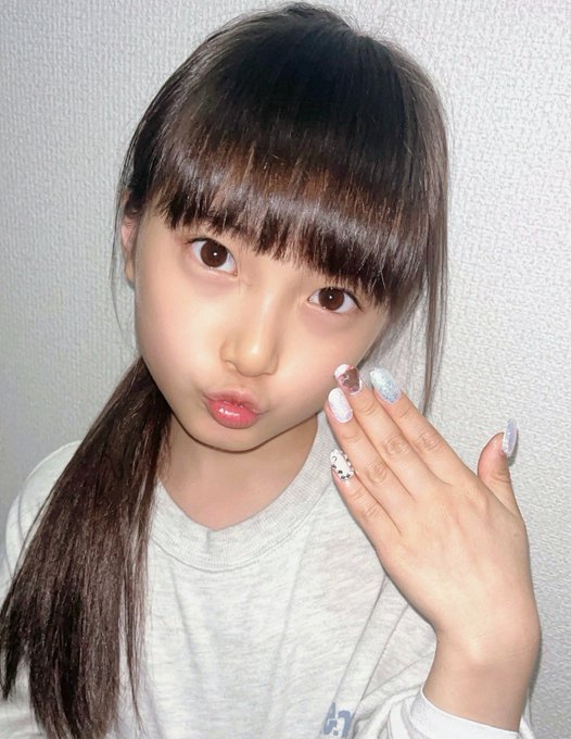 津久井有咲のTwitter画像28