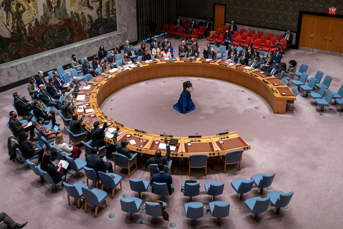 BREAKING🚨 The United Nations Security Council has passed a resolution demanding an immediate ceasefire in Gaza during the month of Ramadan, marking its first demand to halt the fighting. (1/5)