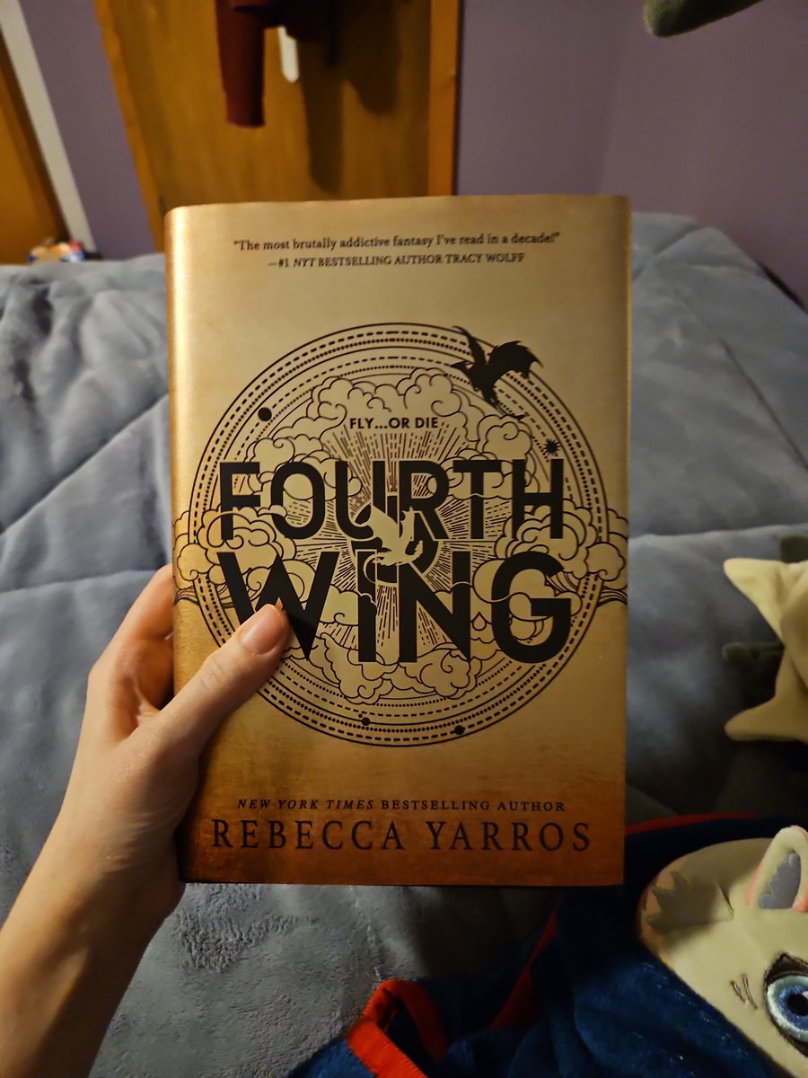 hatch867's tweet image. I finished this in less than 24 hours. I am buying the sequel. Please send words of encouragement as I know the sequel will break my heart. #fourthwing