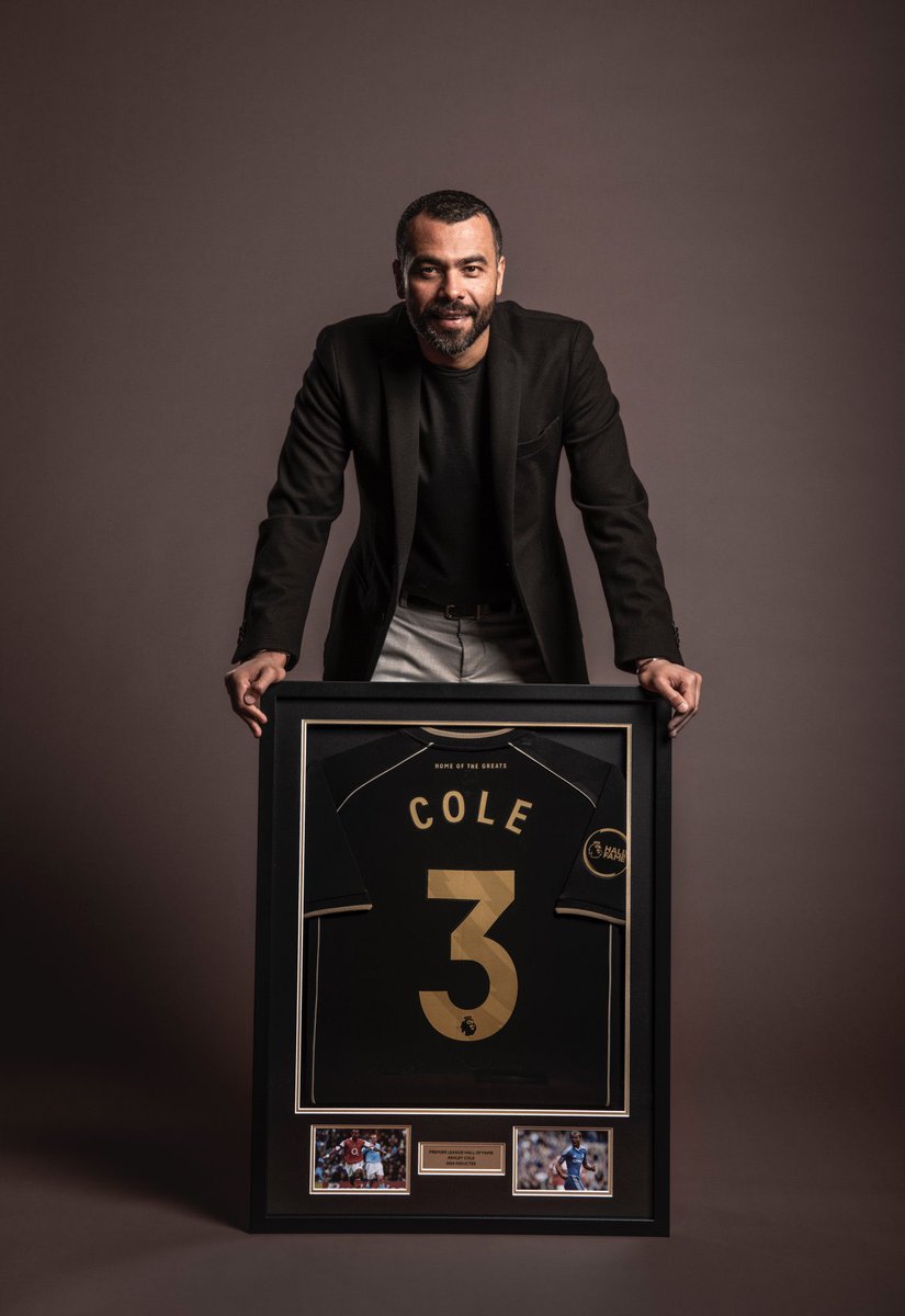 Arsenal fans wants claim Ashley Cole as their legend when he publicly rejected them. Chelsea always buys Arsenal best players but we always sells them our flops. We own them. 😭👏