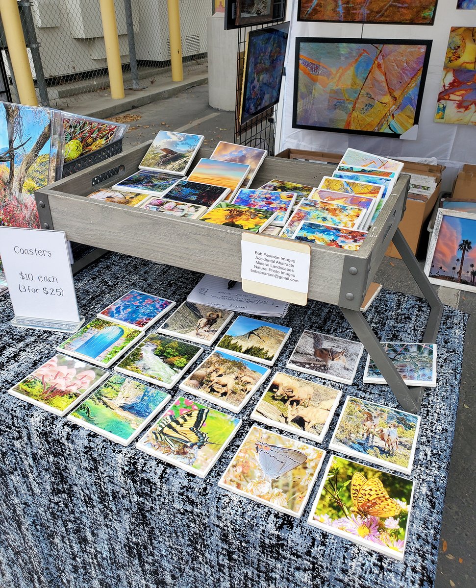 🌅 Find these beautiful coasters featuring desert landscapes, animals and abstracts by artist Bob Pearson at The Street Fair! #thingstodoinpalmdesert #outdoorshopping #streetfair