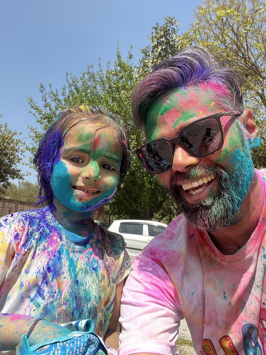 ranjeet99's tweet photo. Festival of colours with those who fill colours in my life. 
Happy Holi Everyone. 
#HoliCelebrations #Holifestival2024 #ColorfulMoments https://t.co/TIedfjnf8S