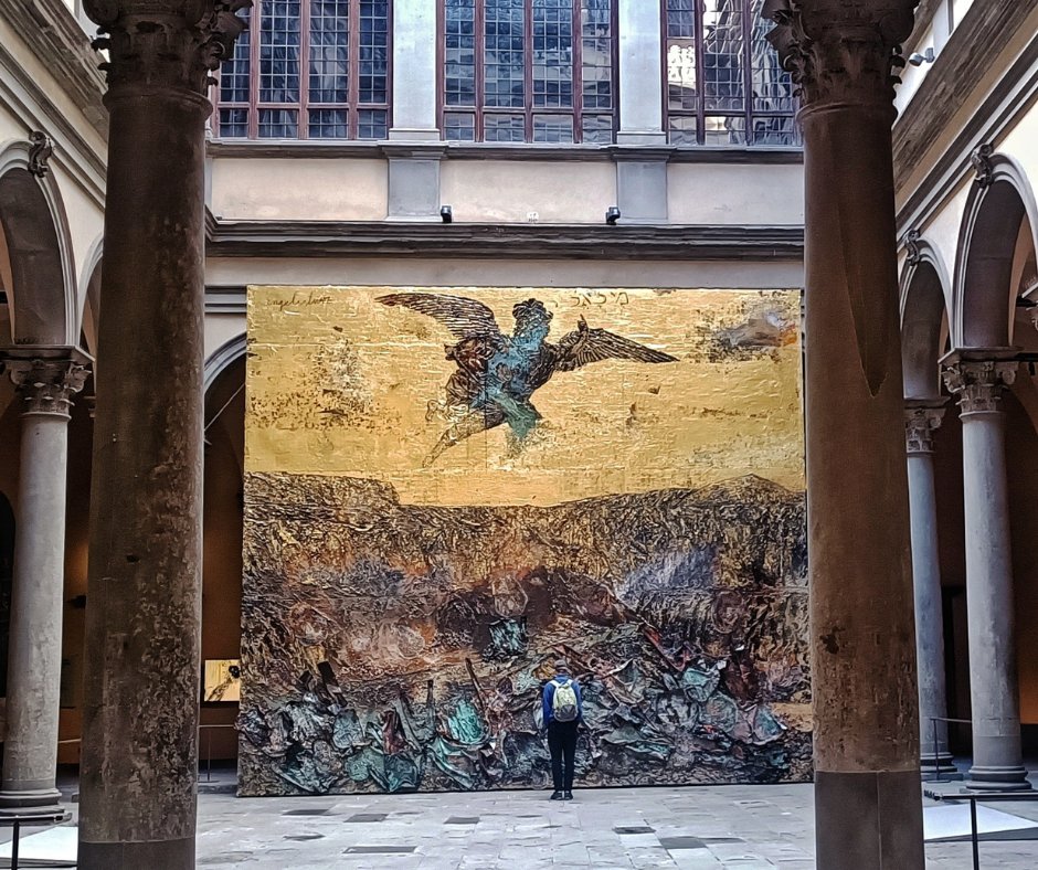 🎨 Da venerdì 22 marzo gli allievi e le allieve della Classe di Scienze politico sociali con sede a Palazzo Strozzi a Firenze, possono ammirare l’opera “Engelssturz” di Anselm Kiefer, uno dei più importanti artisti tra XX e XXI secolo 👉 palazzostrozzi.org/en/archivio/ex…